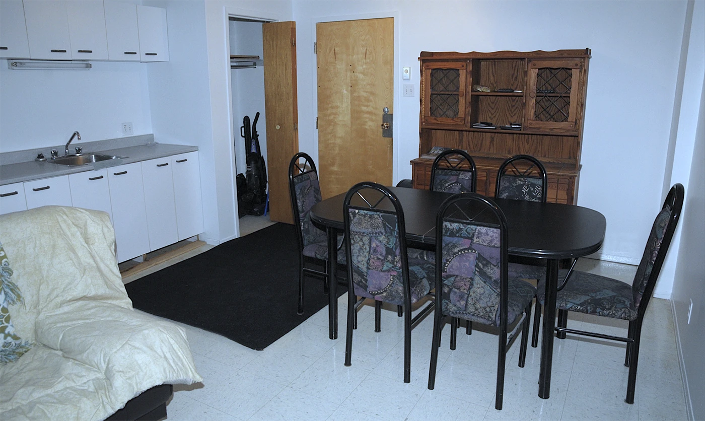 Salle à manger appartement - Vie de Château