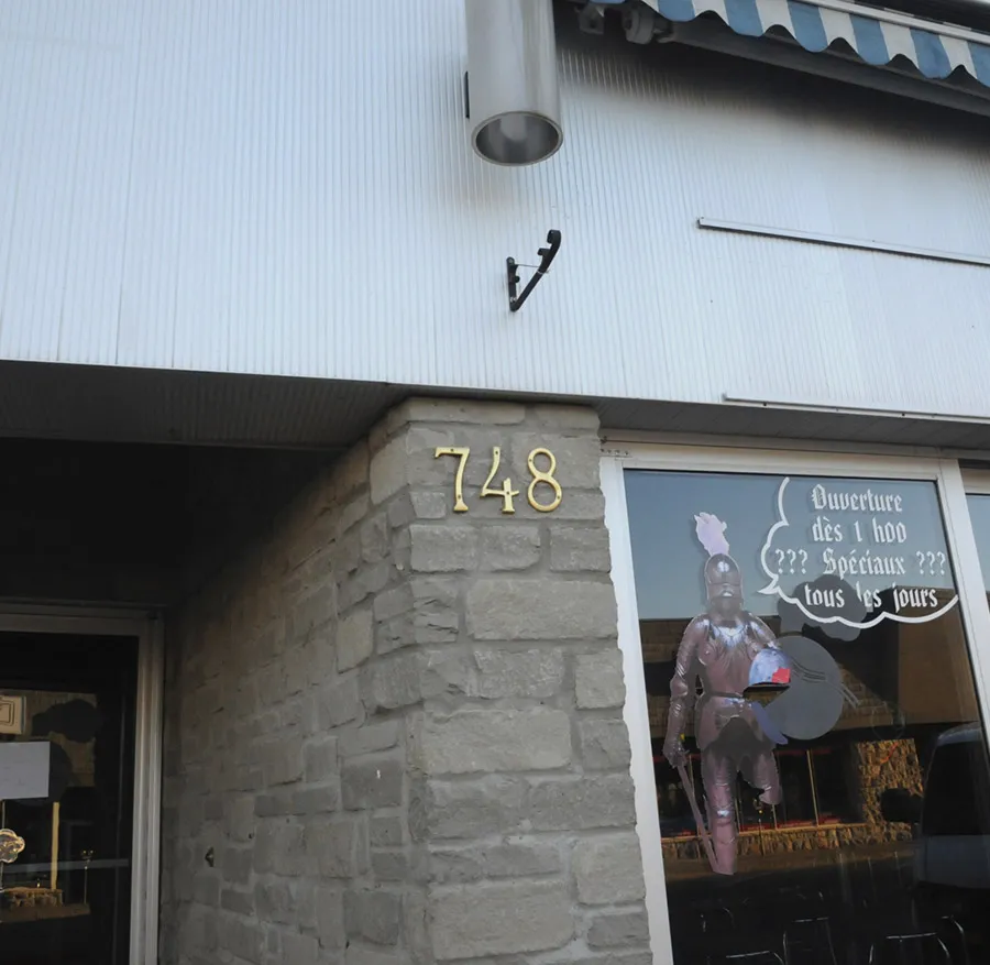 Adresse 748 3e avenue Val-d'Or - Vie de Château